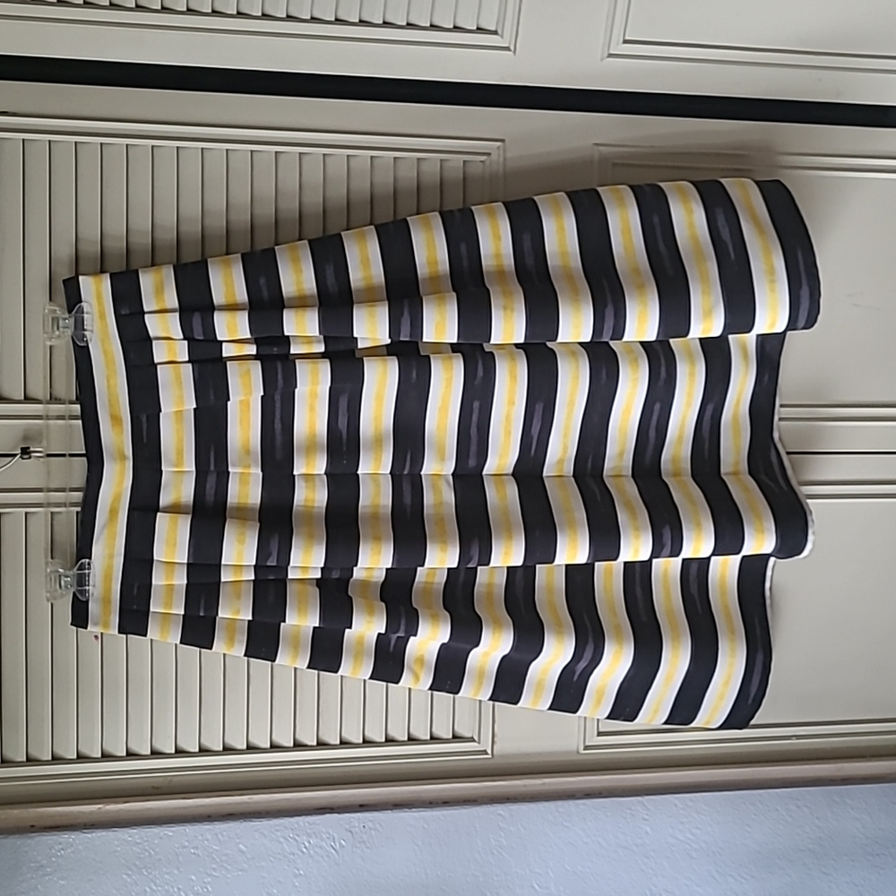 nwt NY&c striped skirt blue/yellow/wht